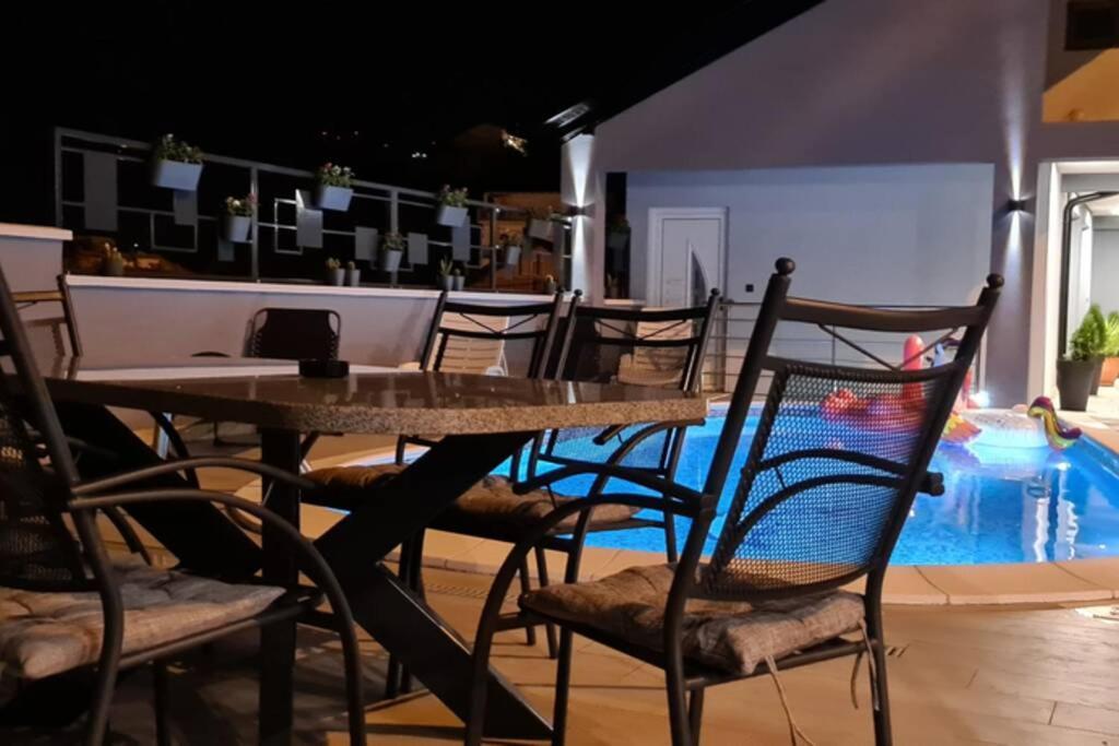 Villa Mostar - Resort Rozic المظهر الخارجي الصورة